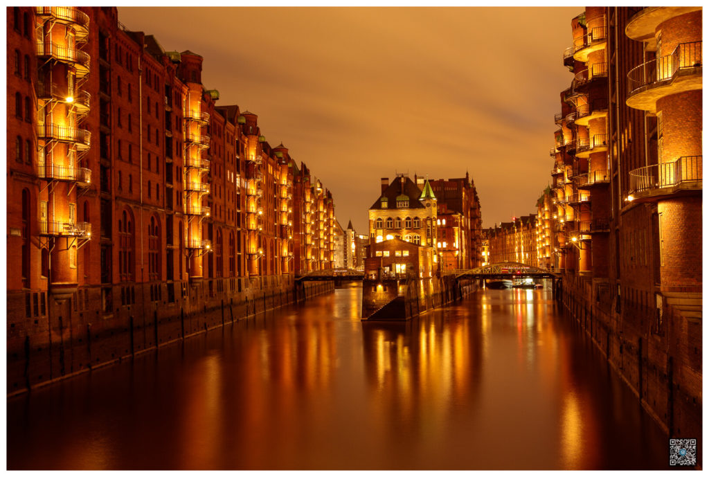 WASSERSCHLOSS Speicherstadt - hambourg